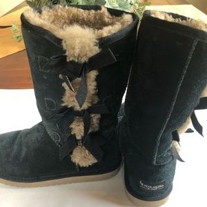 Koolaburra by Uggs black boots